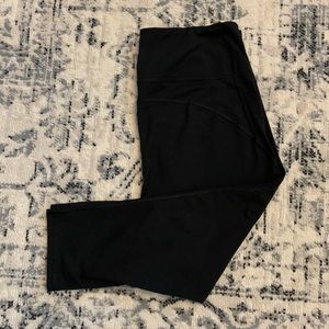 Old Navy cropped yoga pants with sheer detail